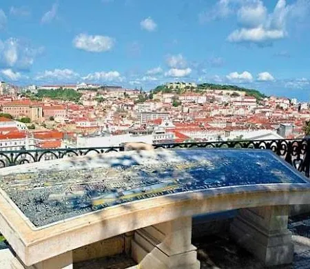 Principe Real Charming 1br,ba Private Courtyard *