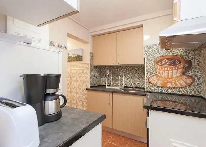 Principe Real Charming 1br,ba Private Courtyard * Lizbona